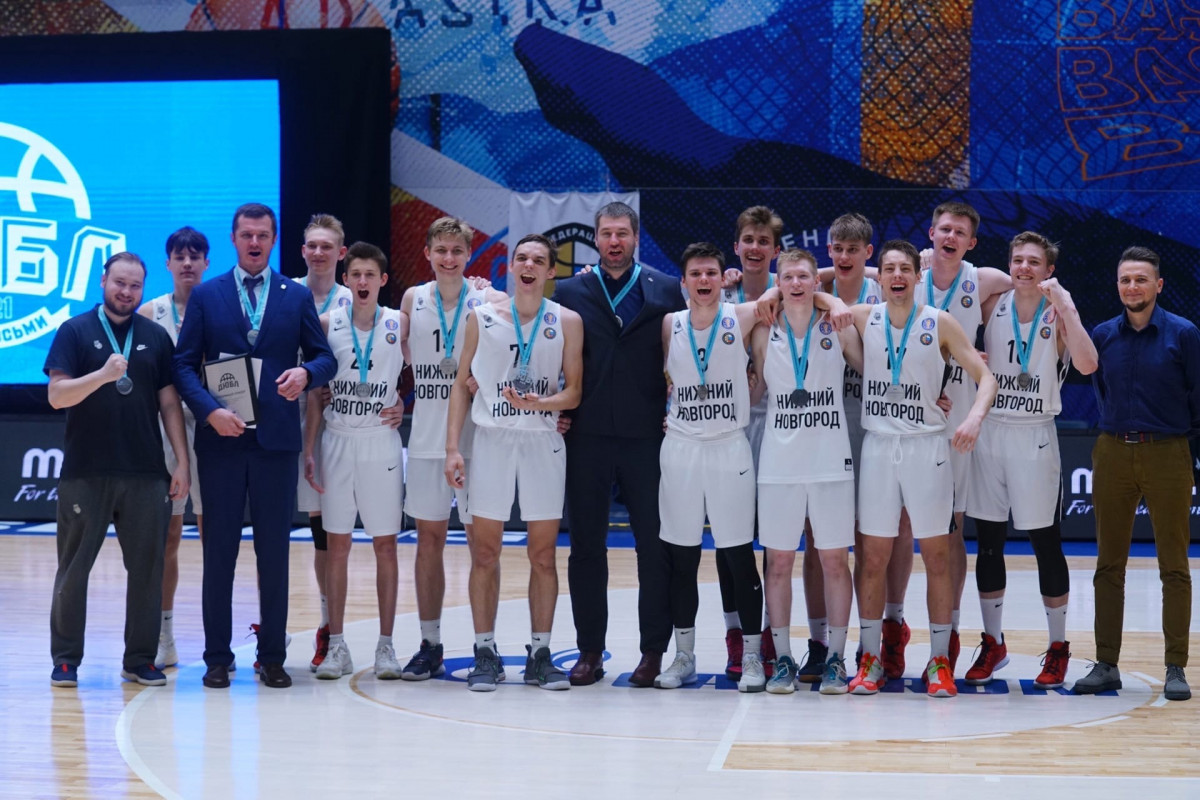 «Нижний Новгород-3» завоевал «серебро» на первенстве России по баскетболу