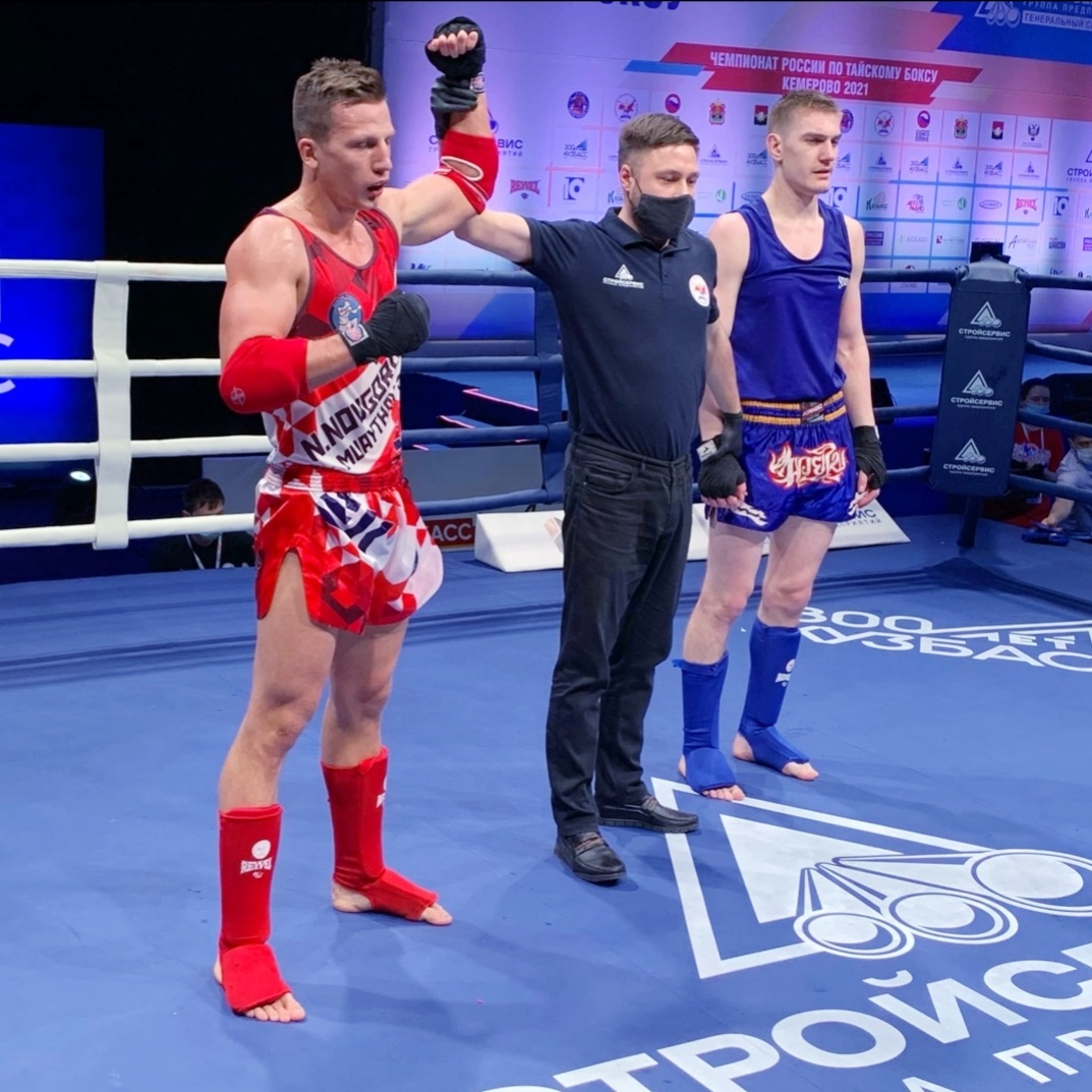 Андрей Лобанов завоевал серебряную медаль на чемпионате России по тайскому боксу