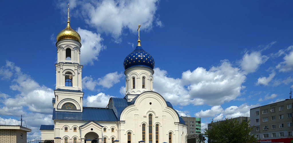Памятник Серафиму Саровскому освятили в Дзержинске