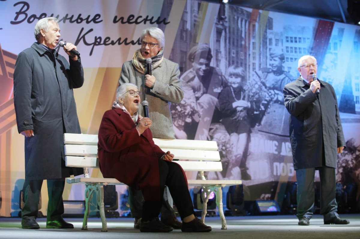 В парке Победы прошел концерт «Военные песни у Кремля»