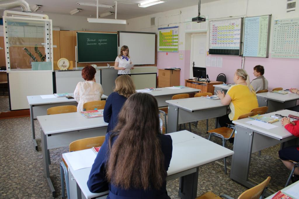Молодые нижегородские педагоги сдали ОГЭ по трем дисциплинам