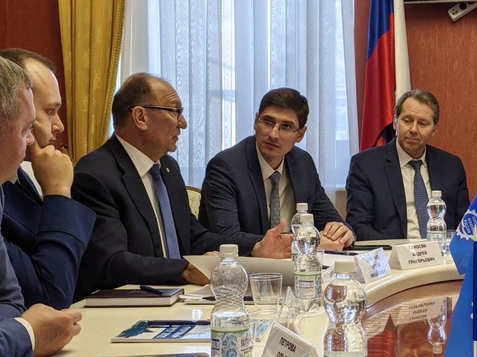 Андрей Саносян и Максим Черкасов приняли участие в заседании нижегородского отделения Союза машиностроителей России