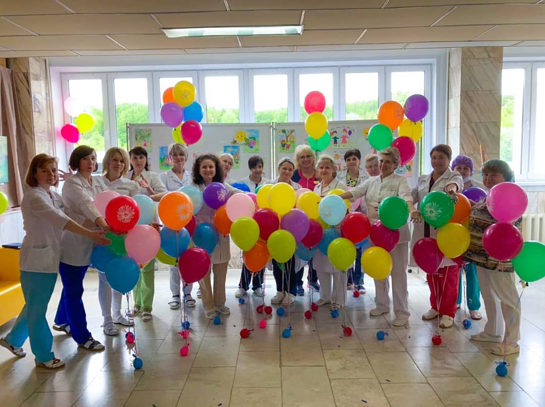 Нижегородские врачи поздравили юных пациентов с Днем защиты детей