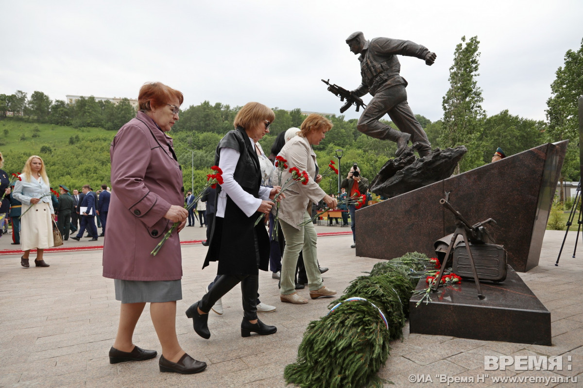 Памятник героям Росгвардии открыли в Нижнем Новгороде