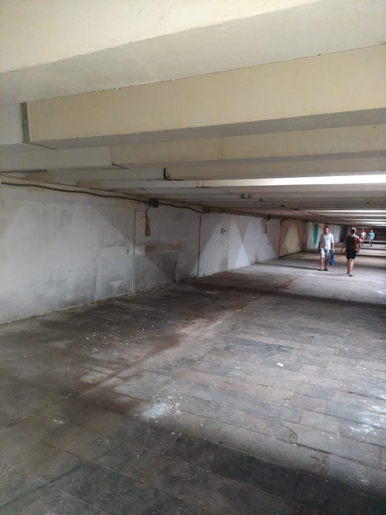 Подземный пешеходный переход у ДС «Нагорный» освободили от торговых точек