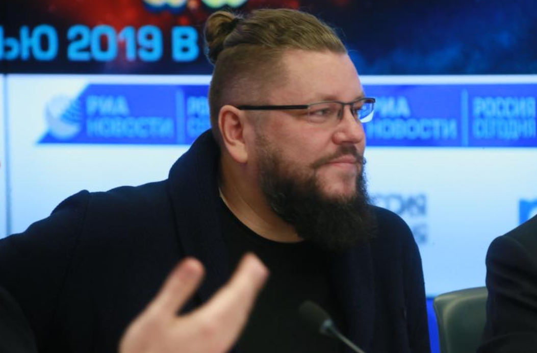 Нижегородский сценарист Роман Владыкин снялся в двух сериях «Презумпции невиновности»