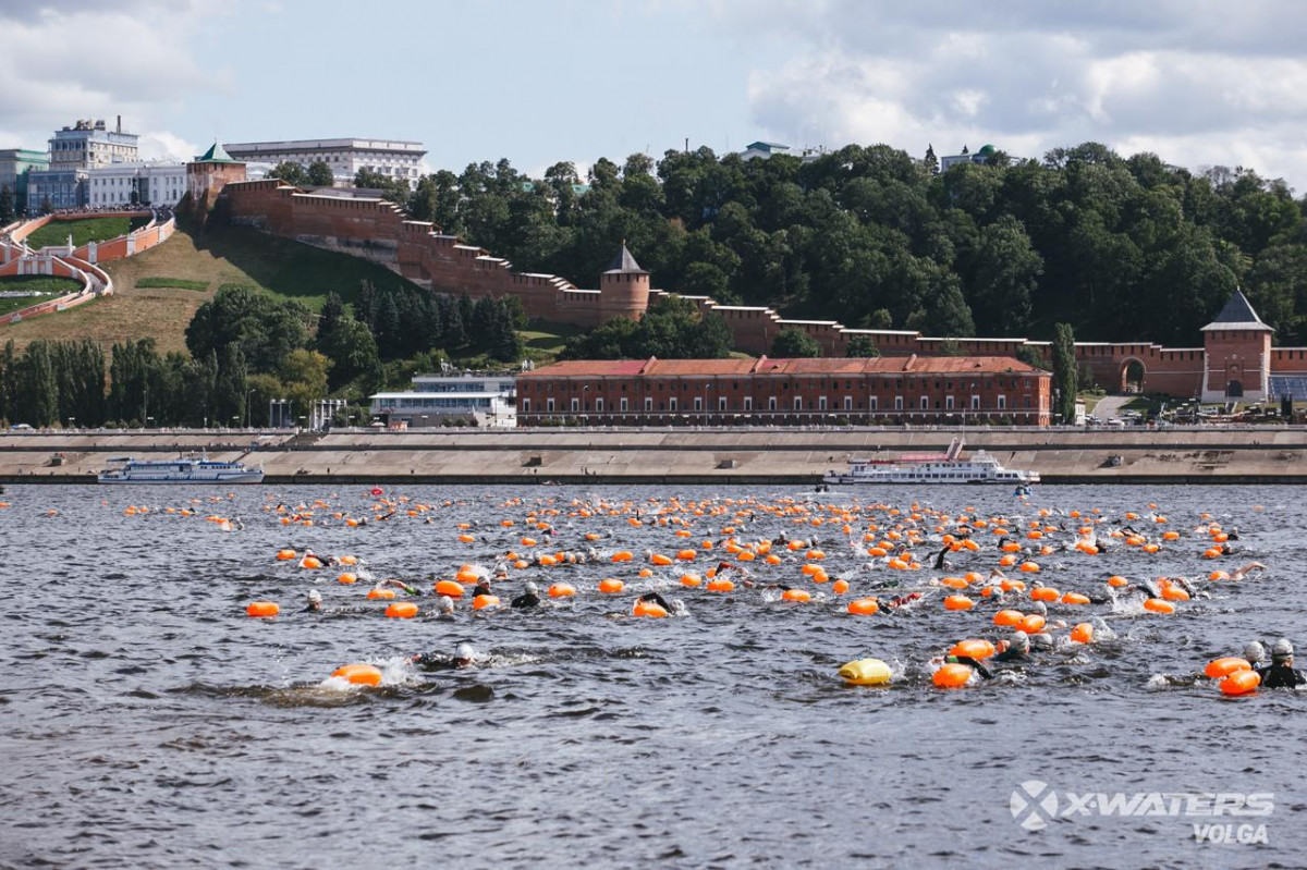 Спортсмены из 160 городов России и 10 стран мира переплывут Волгу в Нижнем Новгороде