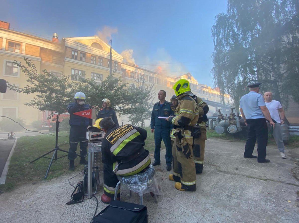 Семь человек пострадали на пожаре в общежитии ПИМУ в Нижнем Новгороде