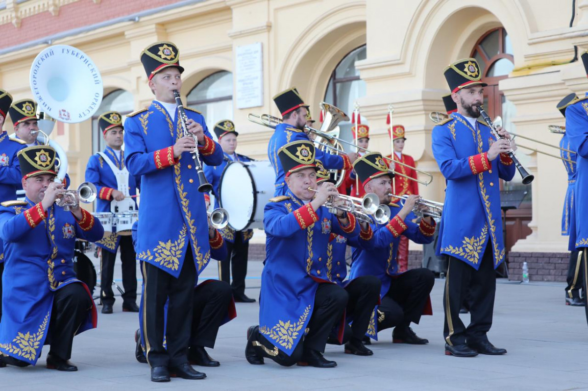 Новые костюмы появились у Нижегородского губернского оркестра.