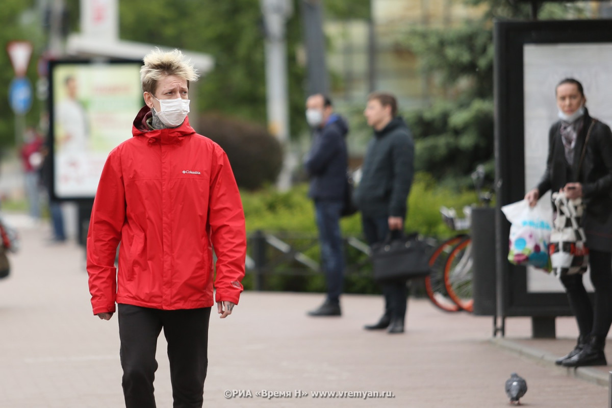 Вакцинированных россиян хотят обеспечить дизайнерскими масками