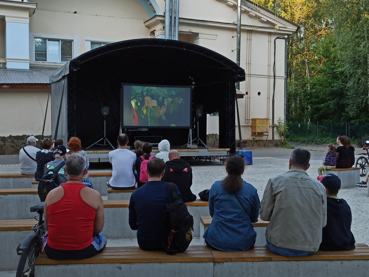 В двух нижегородских парках в августе возобновятся вечерние кинопоказы