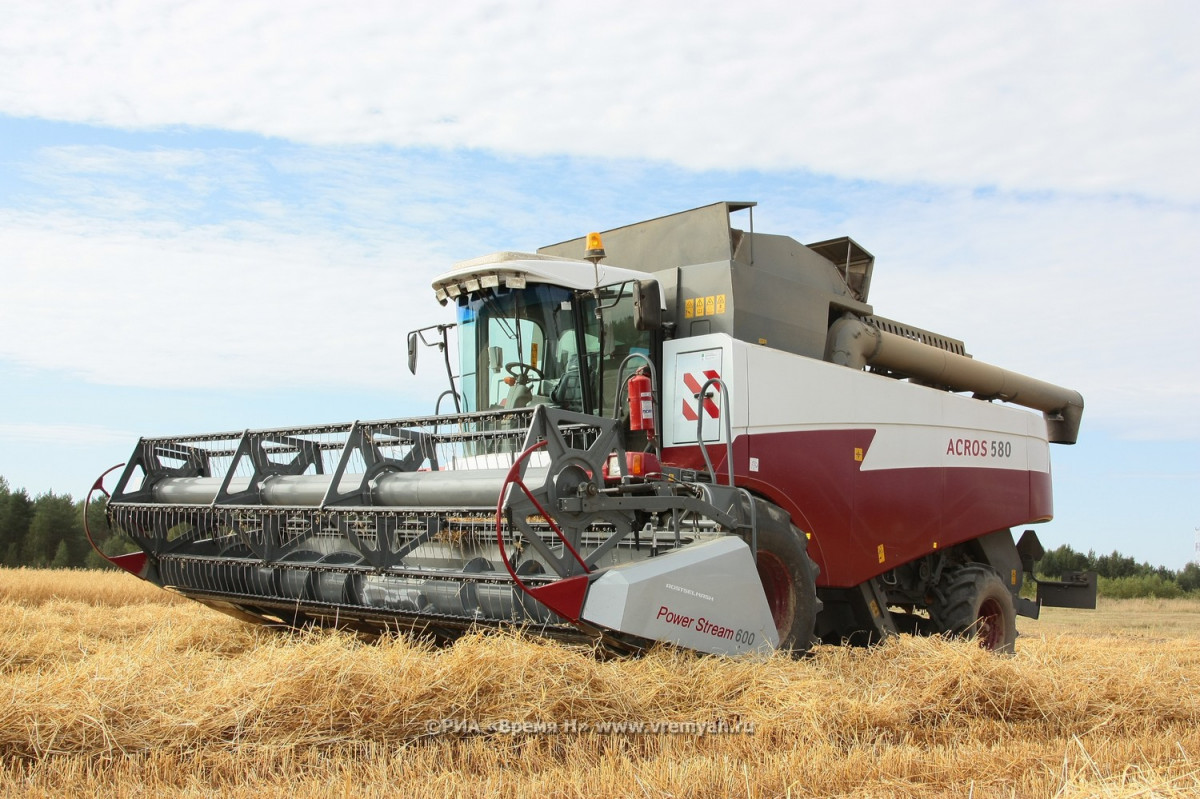 Более миллиона тонн зерна уже собрали в Нижегородской области
