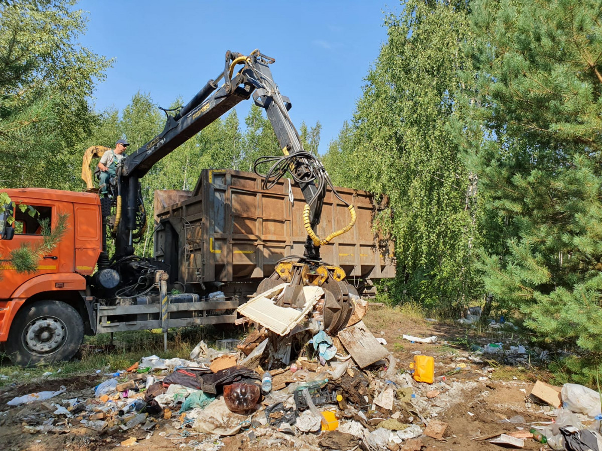 Почти 10 тысяч кубометров несанкционированных свалок вывезено из Дзержинска