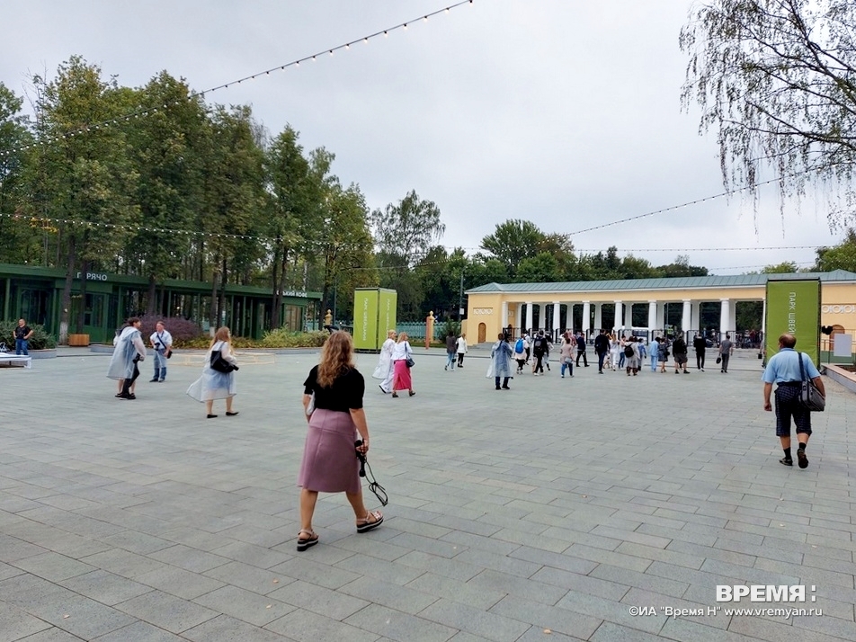 Более 11 тысяч человек посетили нижегородский парк «Швейцария» в день открытия