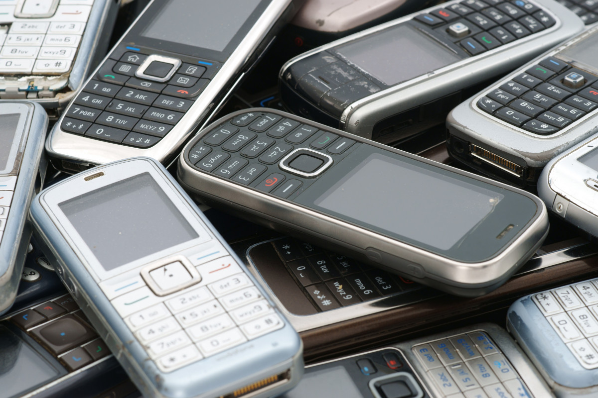 Нижегородцы сдали на переработку свыше 800 килограммов использованных батареек и устаревших телефонов