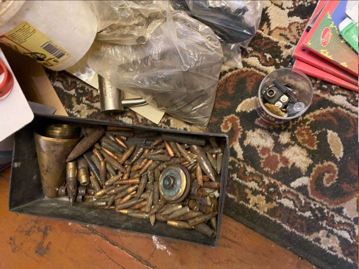 Патроны, гранаты и металлические предметы изъяли у жителя Автозаводского района