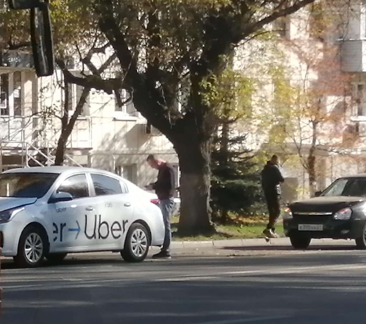 Автомобиль такси попал в ДТП в Нижнем Новгороде 11 октября