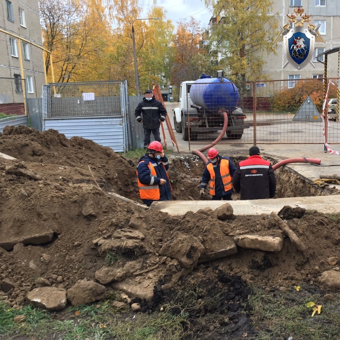 Мужчина упал в яму с кипятком в Автозаводском районе