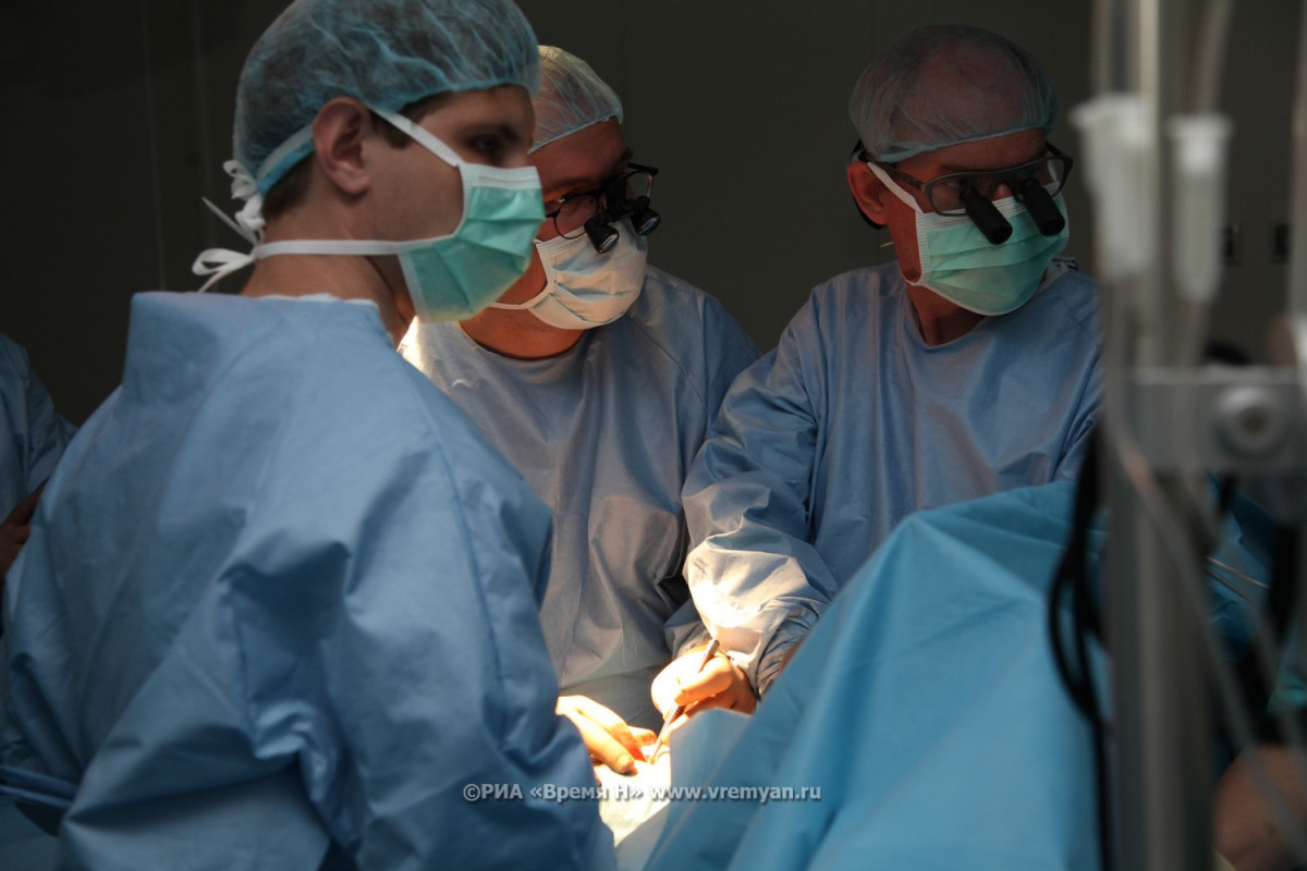 Нижегородские врачи удалили гигантскую опухоль из головы пациента