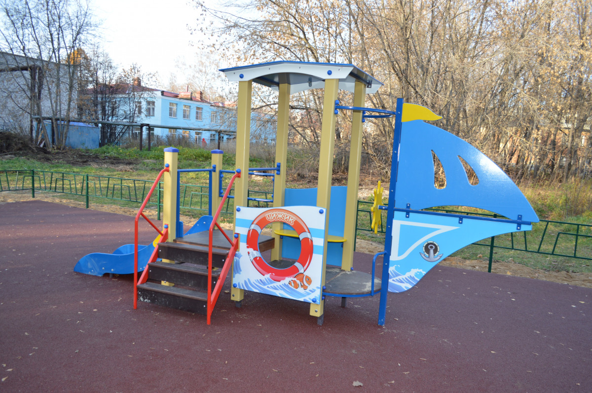 Две новых детских площадки открылись в Московском районе