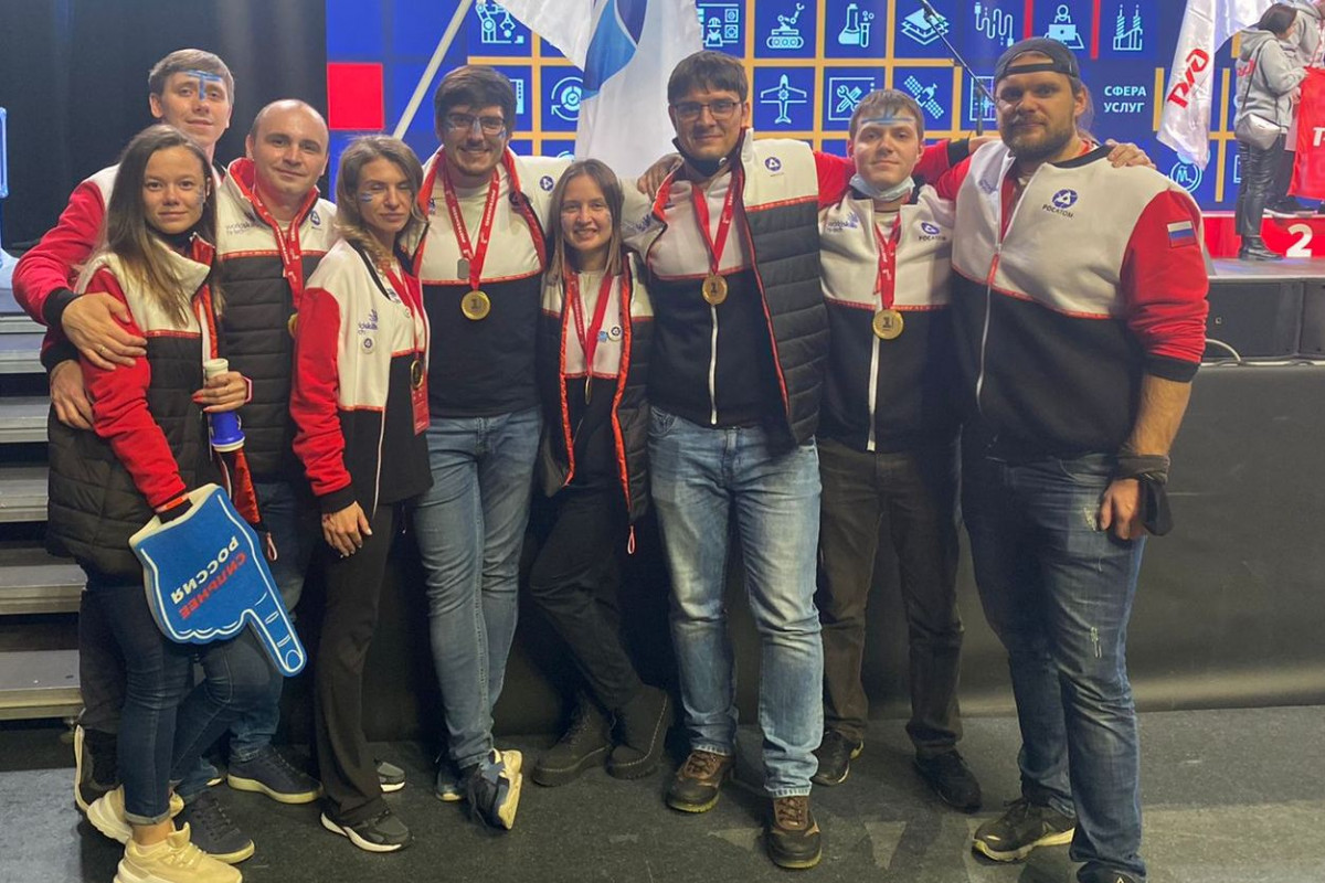Победитель Чемпионата WorldSkills Hi-Tech 2021 в компетенции «Управление жизненным циклом» работает в РФЯЦ-ВНИИЭФ
