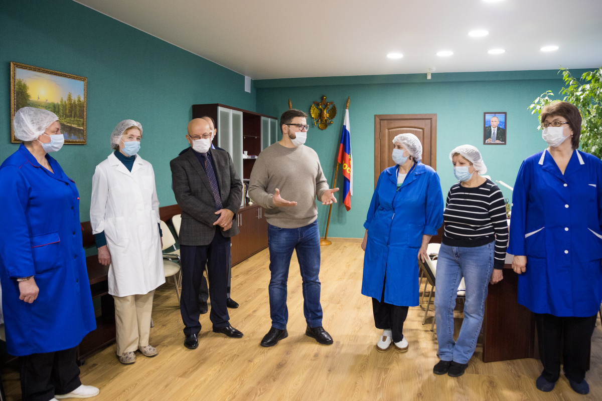 Депутаты Госдумы помогают медучреждениям во время пандемии