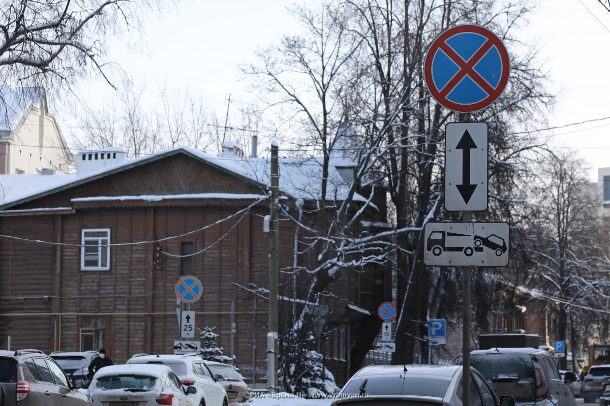 Парковку автомобилей на улице Заломова ограничат с 9 декабря