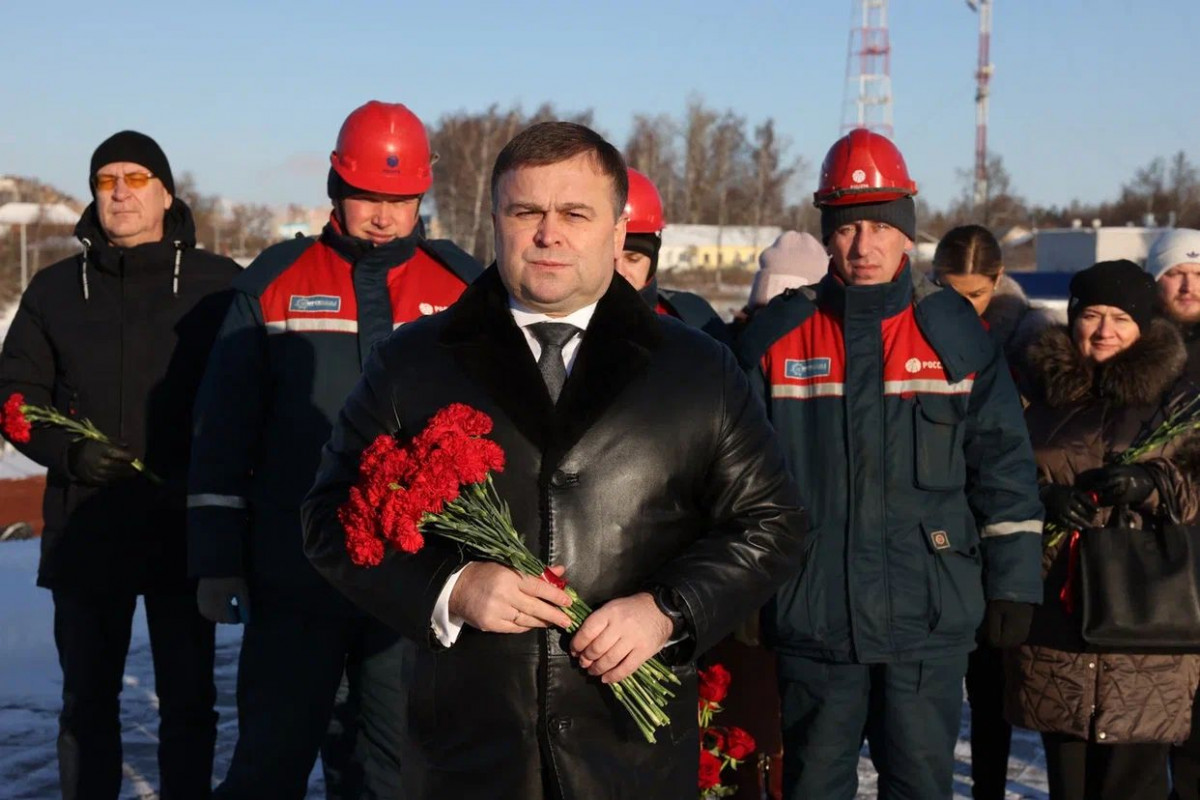 Сотрудники «Россети Центр» и «Россети Центр и Приволжье» почтили память героев-энергетиков в Туле