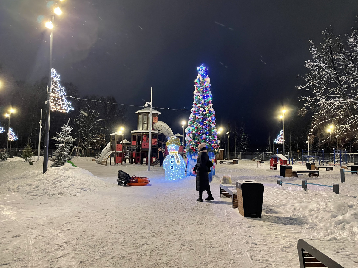 Новогодние мероприятия пройдут в скверах Автозаводского района