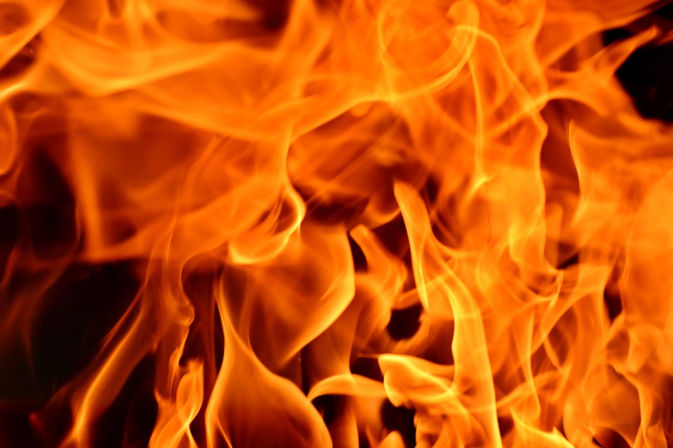Крупный пожар произошел в Дивееве: есть погибший