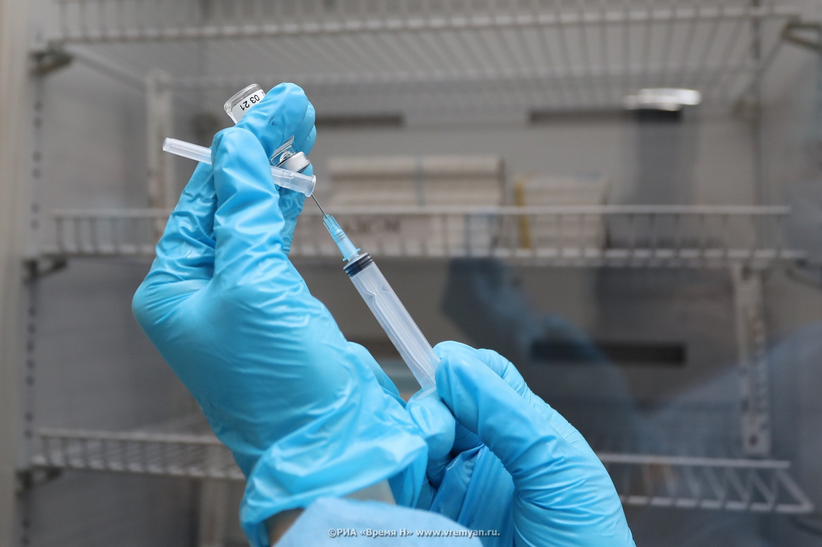 137 подростков в Нижегородской области вакцинировались от коронавируса