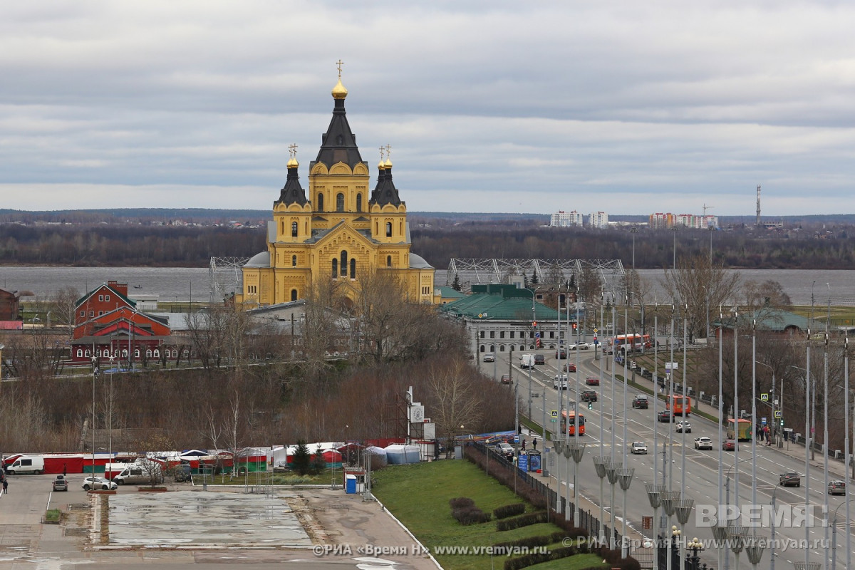 Александро-Невский собор 4 марта полностью скрылся в тумане
