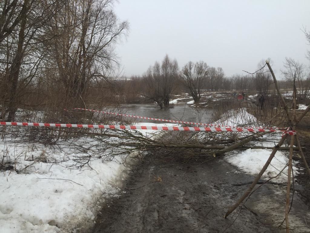 Низководный мост через Пьяну затопило в Гагинском районе