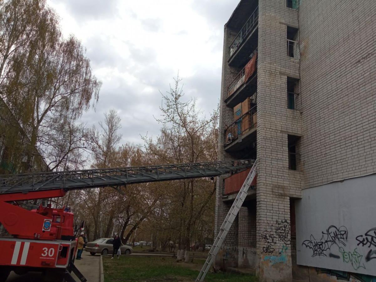 Пожилая женщина погибла на ночном пожаре в Нижнем Новгороде