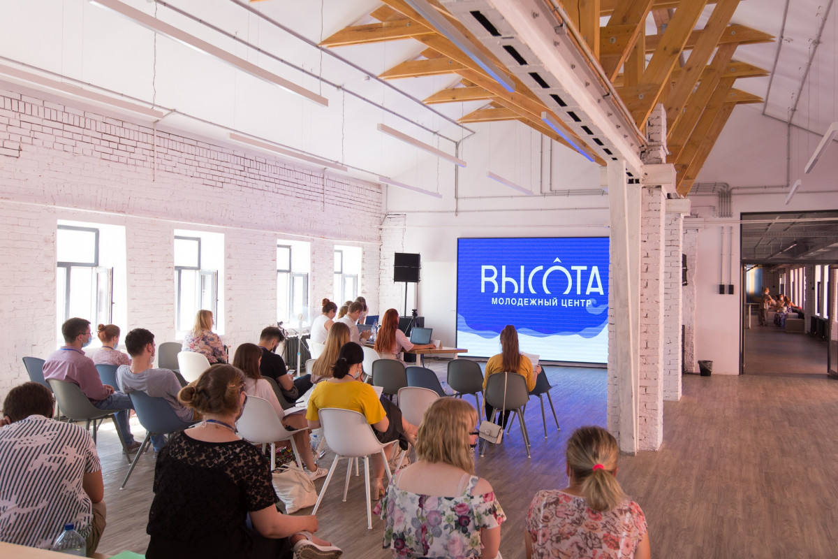 Более 200 проектов претендуют на гранты областного конкурса «Драйверы роста»