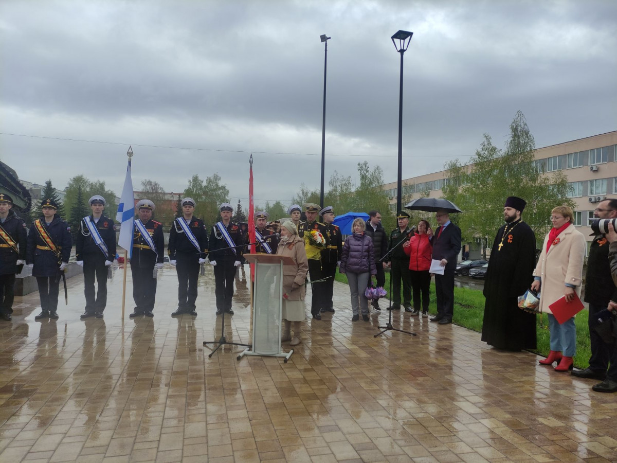 Памятное мероприятие состоялось на площади Славы у Вечного огня в Сормовском районе