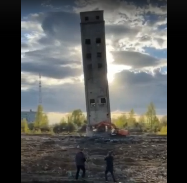 Советский элеватор «Башня смерти» снесли в Арзамасе