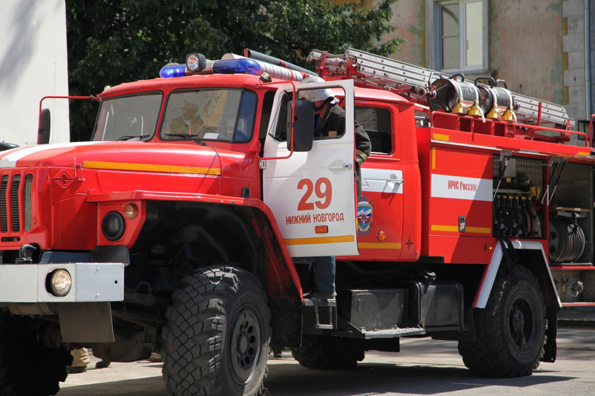 517 детей эвакуировали из горящей школы в Большемурашкинском районе