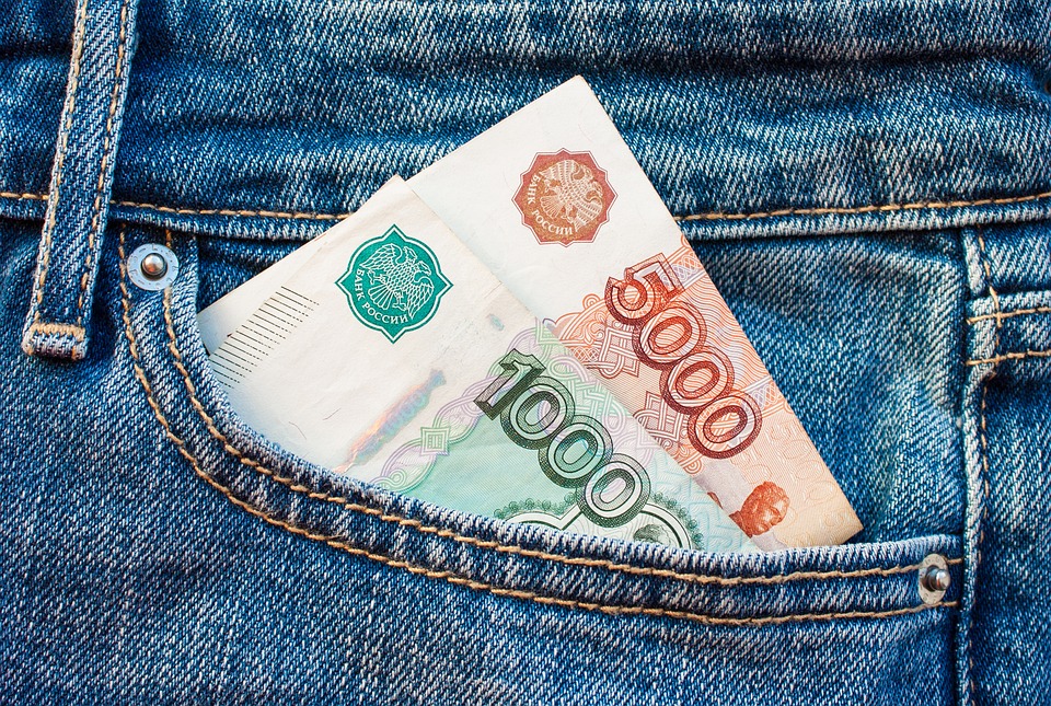 Зарплаты мэра и депутатов увеличены в Нижнем Новгороде
