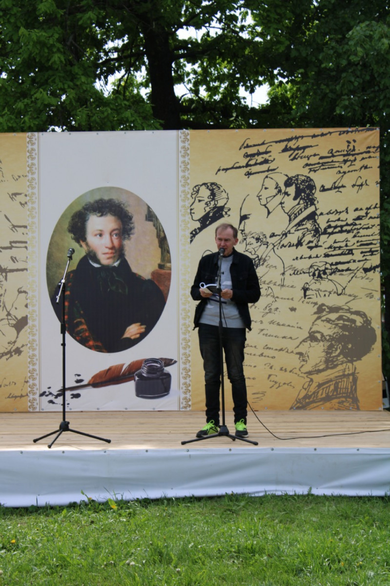 Полторы тысячи человек приняли участие во Всероссийском пушкинском празднике поэзии в Большом Болдине