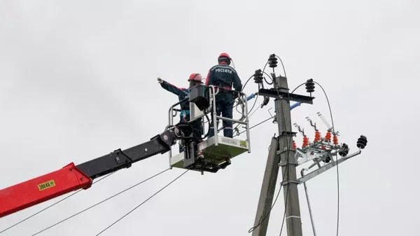 Энергетики наладили электросети между Белгородской и Харьковской областью