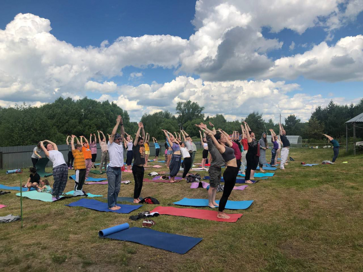 Международный день йоги отмечают в Нижегородской области