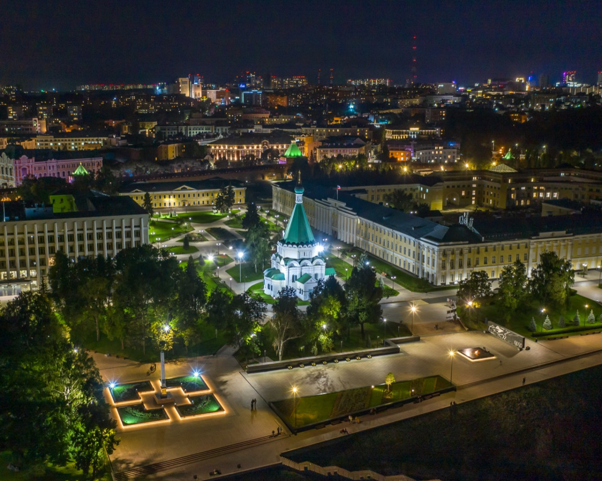 Нижегородский кремль летом открыт для посещения до полуночи