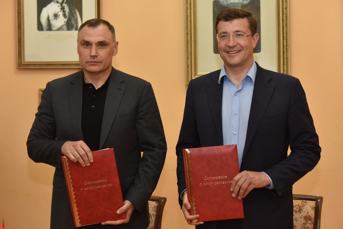 Никитин и Зайцев подписали соглашение о сотрудничестве при реализации турпроектов