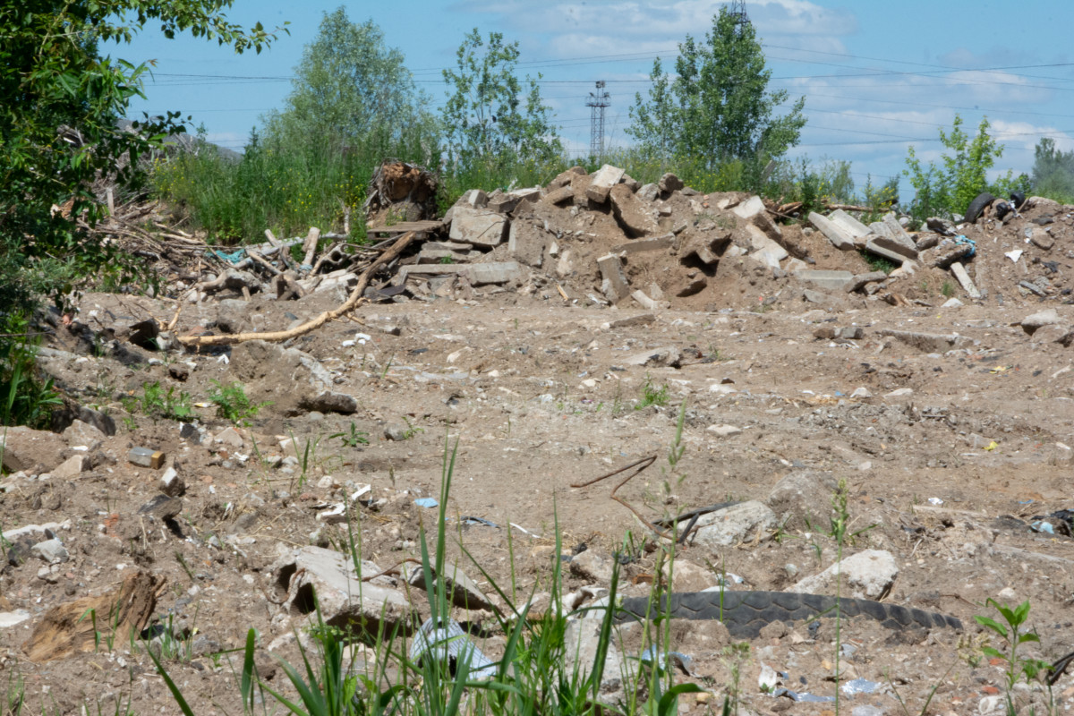 Более 4,5 тысяч кубометров мусора уберут в Автозаводском районе
