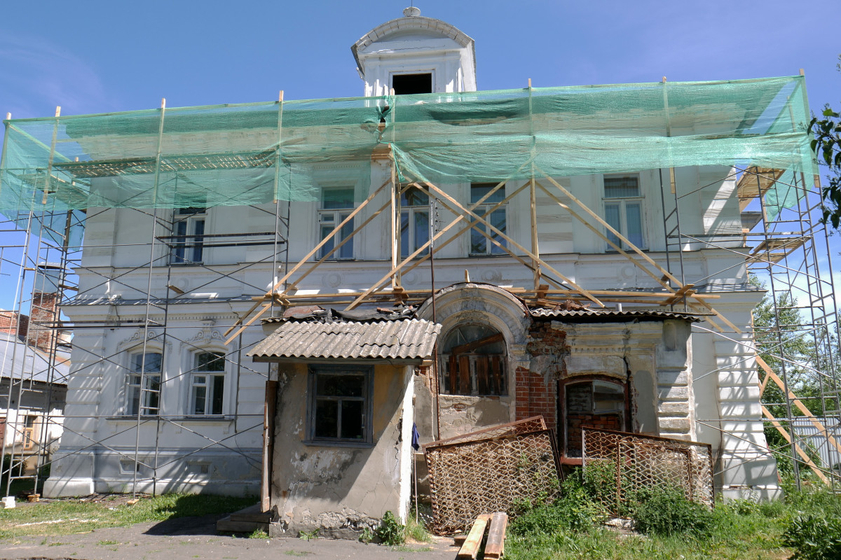 Ремонтные работы начались в «Усадьбе Худякова» в Балахне,