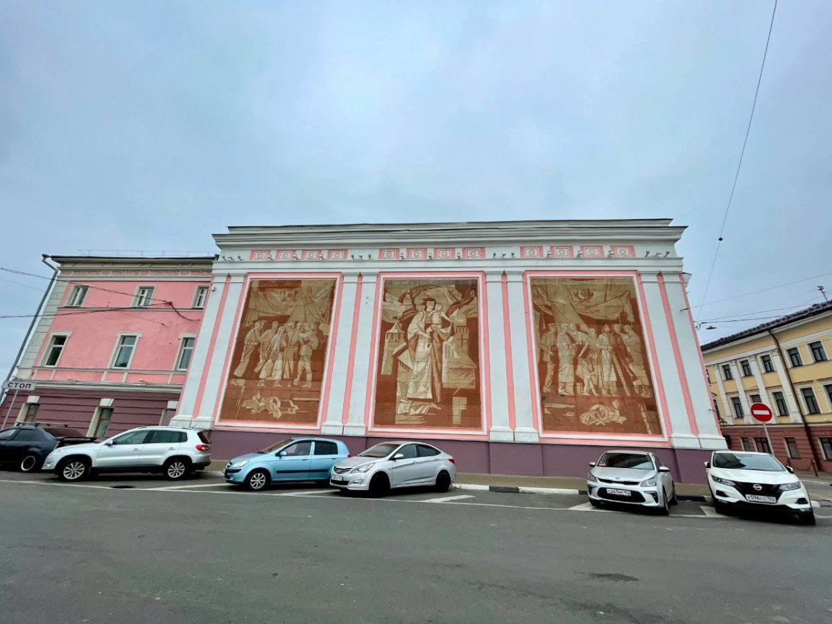 Реставрация панно на доме Мичурина в Нижнем Новгороде начнется в августе
