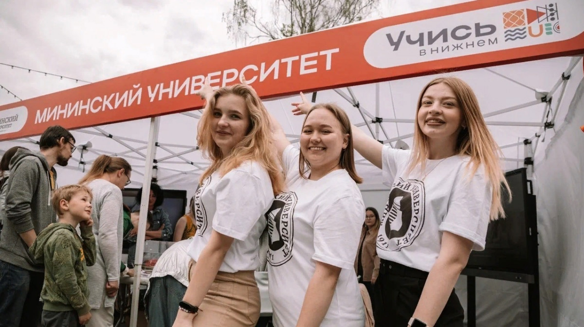 Виктор Сдобняков: «Все больше абитуриентов выбирают Мининский университет»