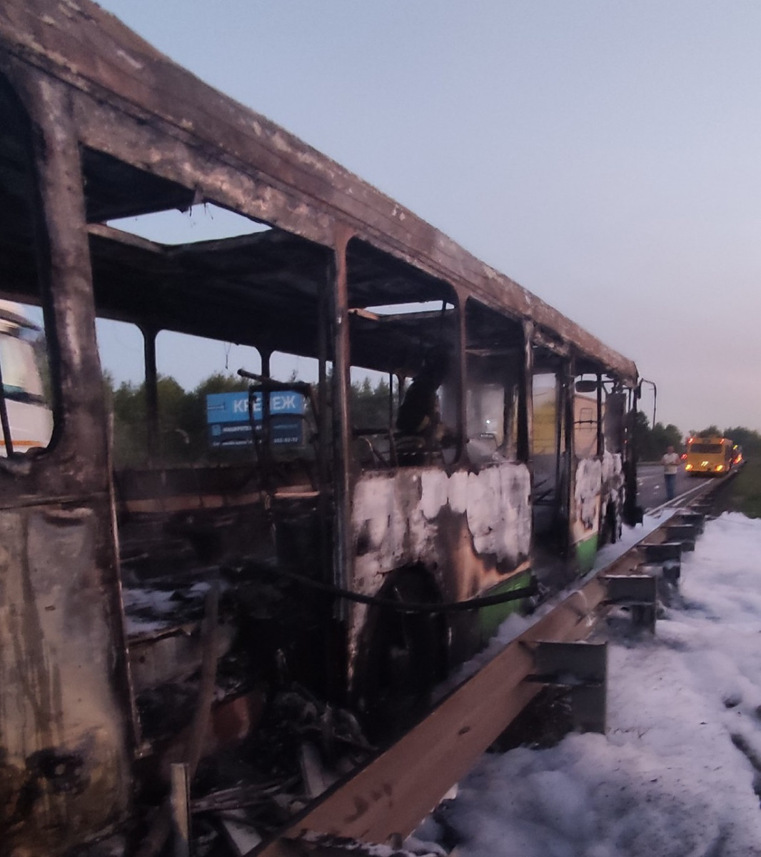 Автобус в Кстовском районе загорелся из-за неисправности систем
