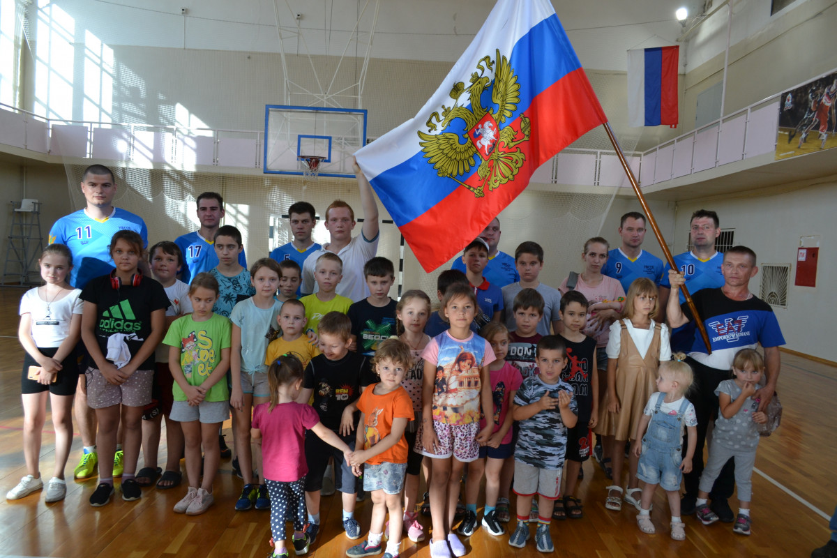 Нижегородские судебные приставы встретились с детьми эвакуированных жителей Донбасса